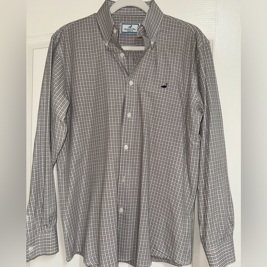 Properly Tide Button Down